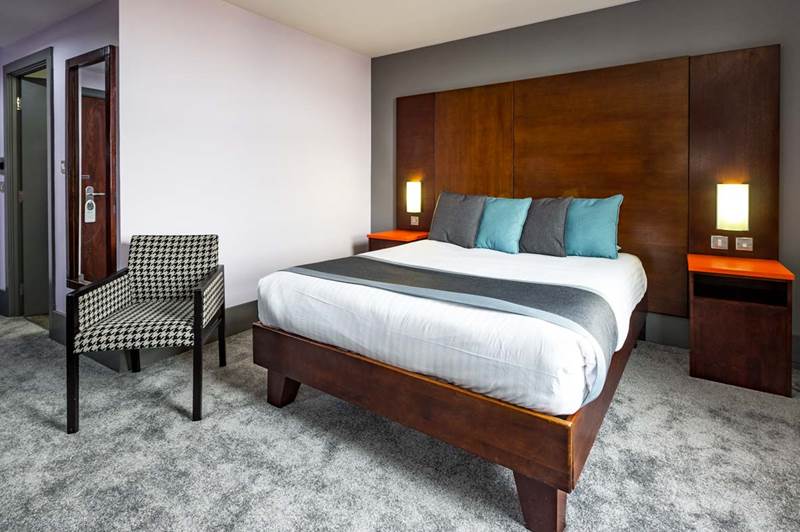 sheffield-metropolitan-bedroom03.jpg