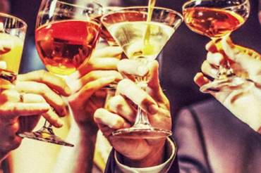 Met Bar After Work Club