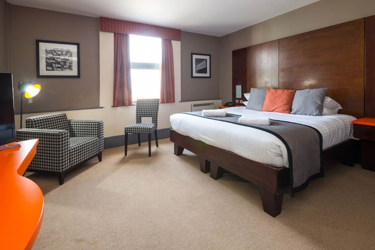 Premium King Room