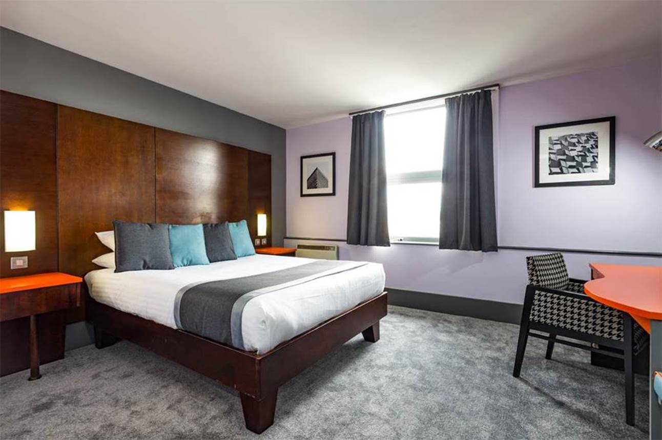 King Room